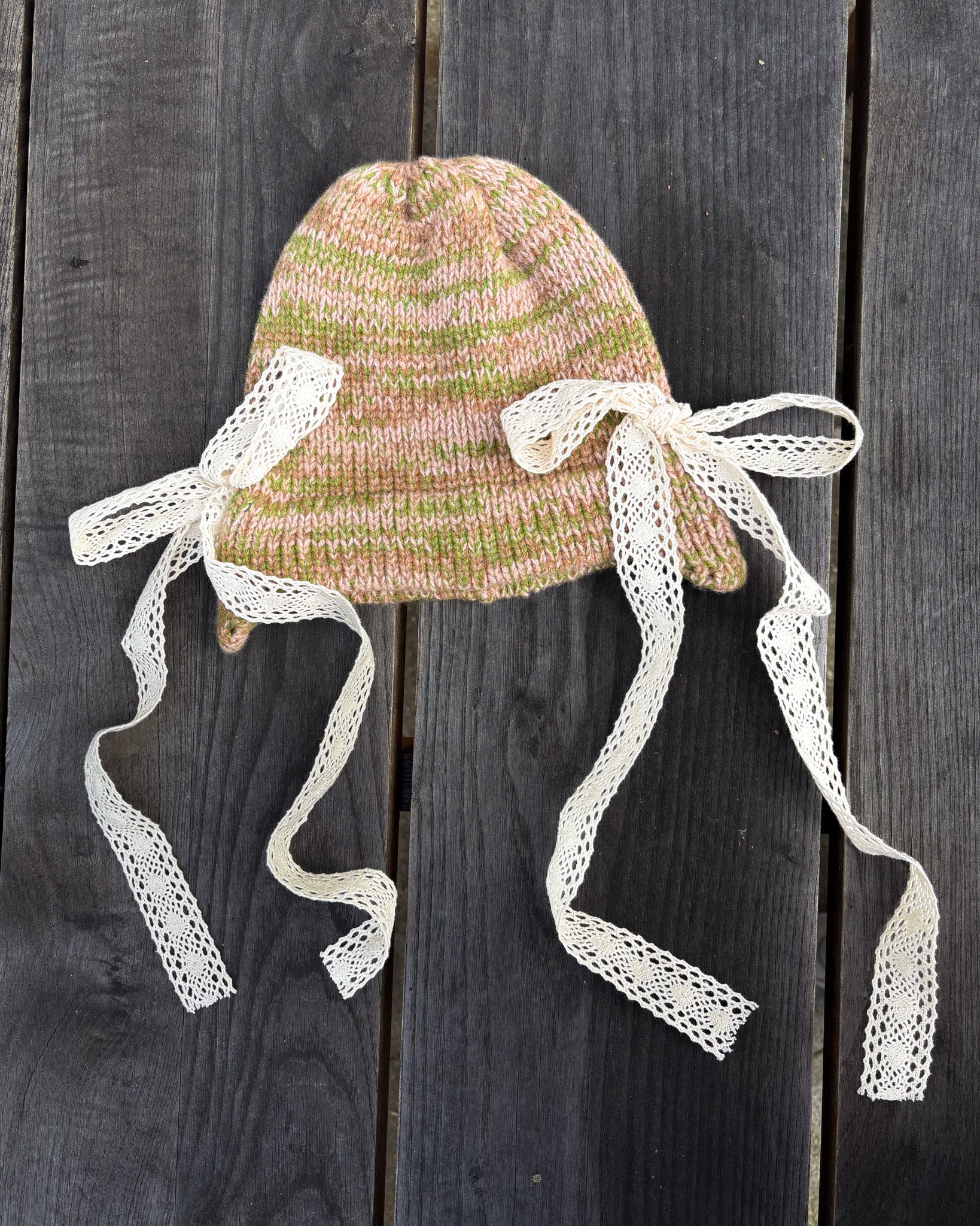 Wildflower & Moss - Bow Beanie